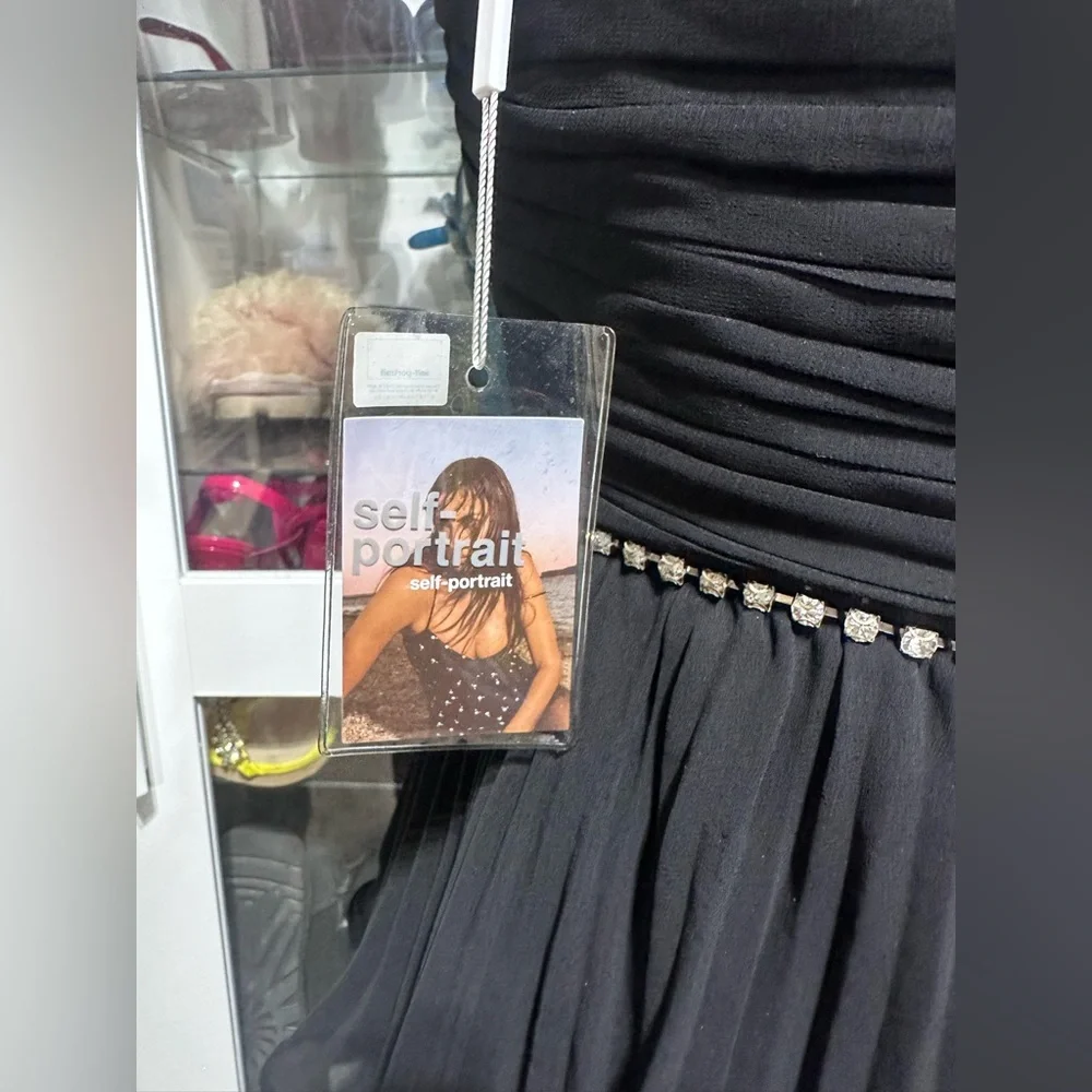 Self portrait Dress . NWT. Size 8us - Picture 9 of 11
